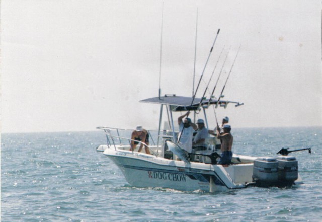 Capt. Jerry hoists the Raleigh Saltwater Sportfishing Club King Mackerel Tournament winning 47.65 pound king over the side.