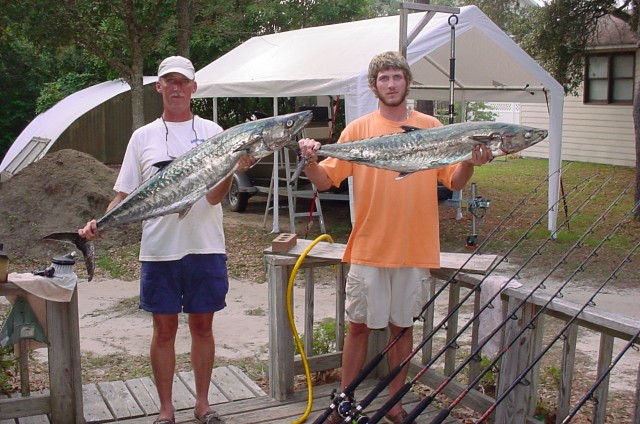(L-R) Richard and Adam Denning with a pair of the smaller kings after the East Coast Got-Em-On King Classic.